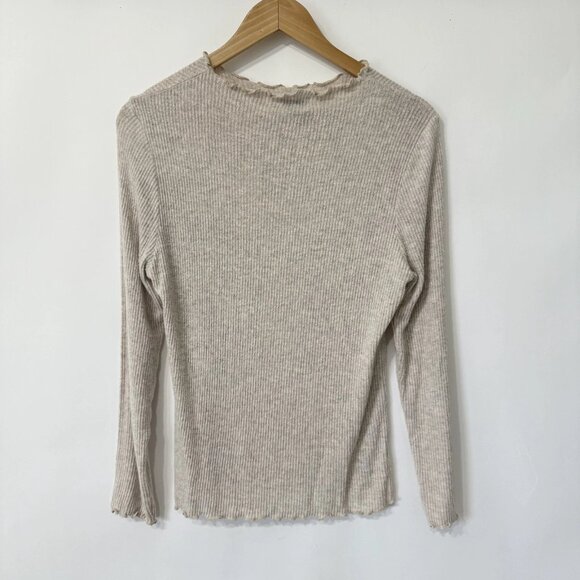 Short Story Ribbed Sweater Size Large Petite Blush Ruffle Trim Stretchy Soft - Picture 3 of 7